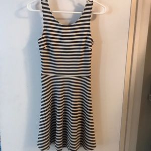 AMERICAN EAGLE STRIPE CROSS BACK DRESS